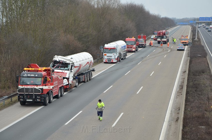 VU A4 Rich Olpe kurz hinter AK Koeln West P662.JPG